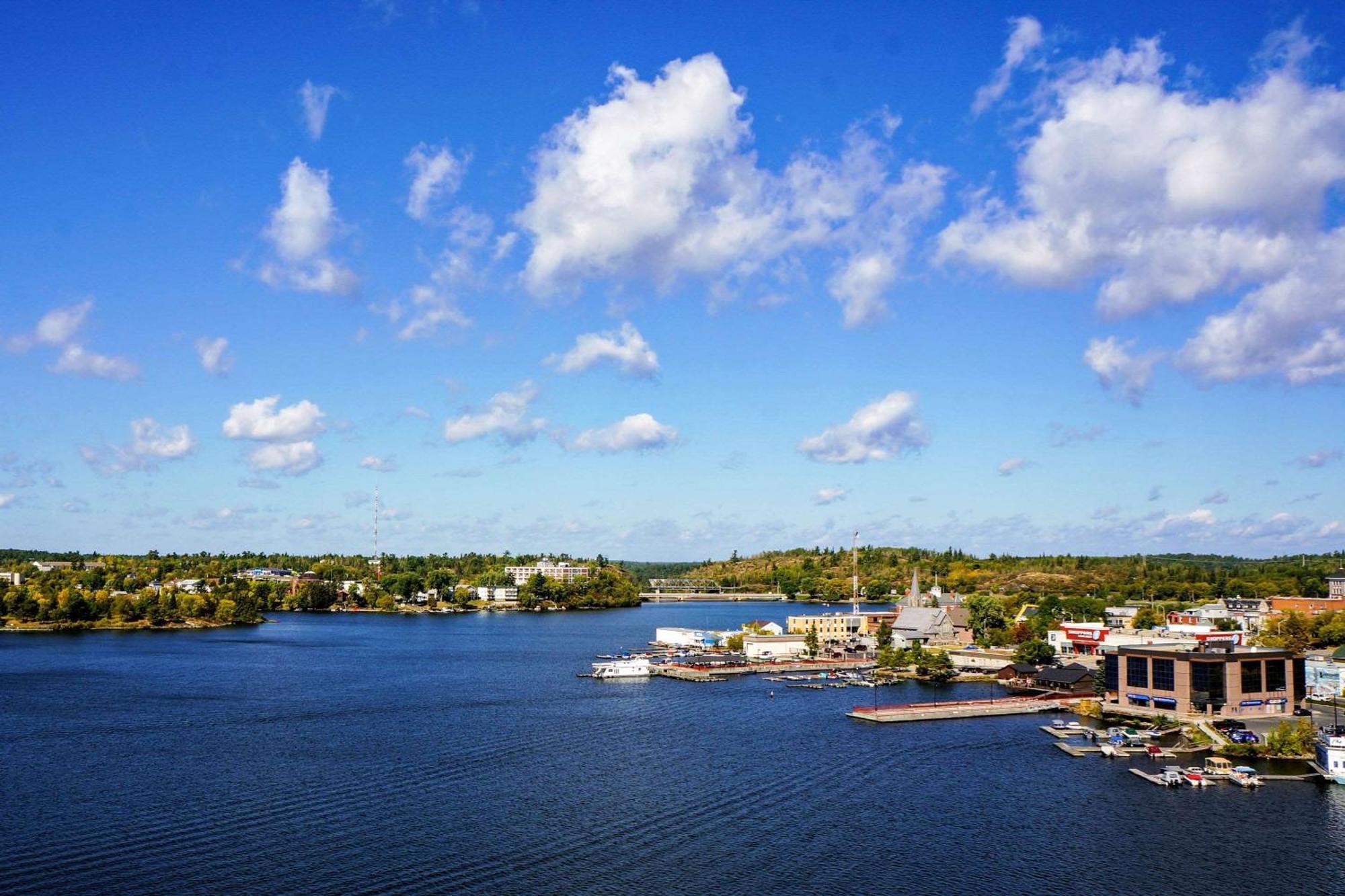 Clarion Inn Lakeside&Conference Centre Kenora Exterior foto